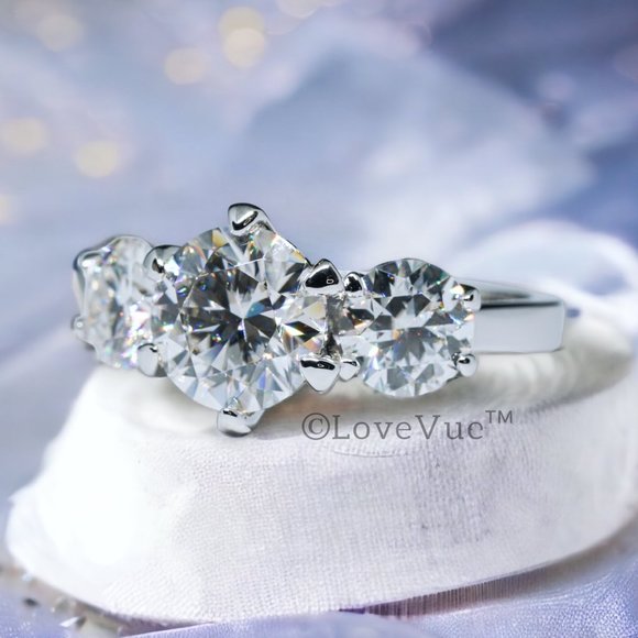 Certified 5ct. t.w. Diamond Three-stone Brilliant Cut Engagement Ring - Picture 6 of 17